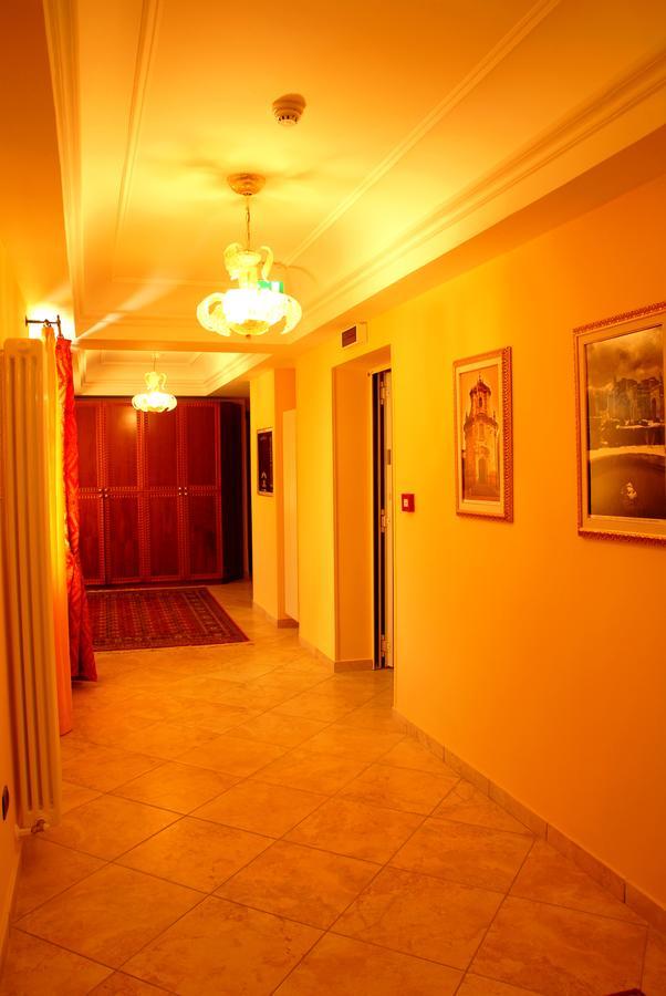 Hotel Duca Di Calabria Serra San Bruno Exteriör bild